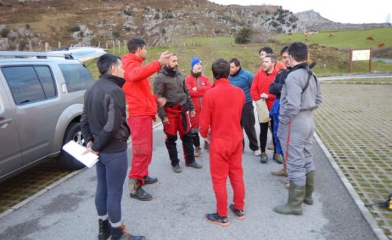 Torca fria cueva del lobo